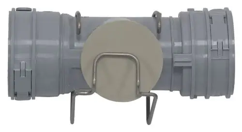 Graues Revisionselement mit Metallbügel, geeignet für Abgassysteme, hergestellt von Vaillant. Kompakte Bauform ohne sichtbare Maße, bietet Zugang zur Wartung.